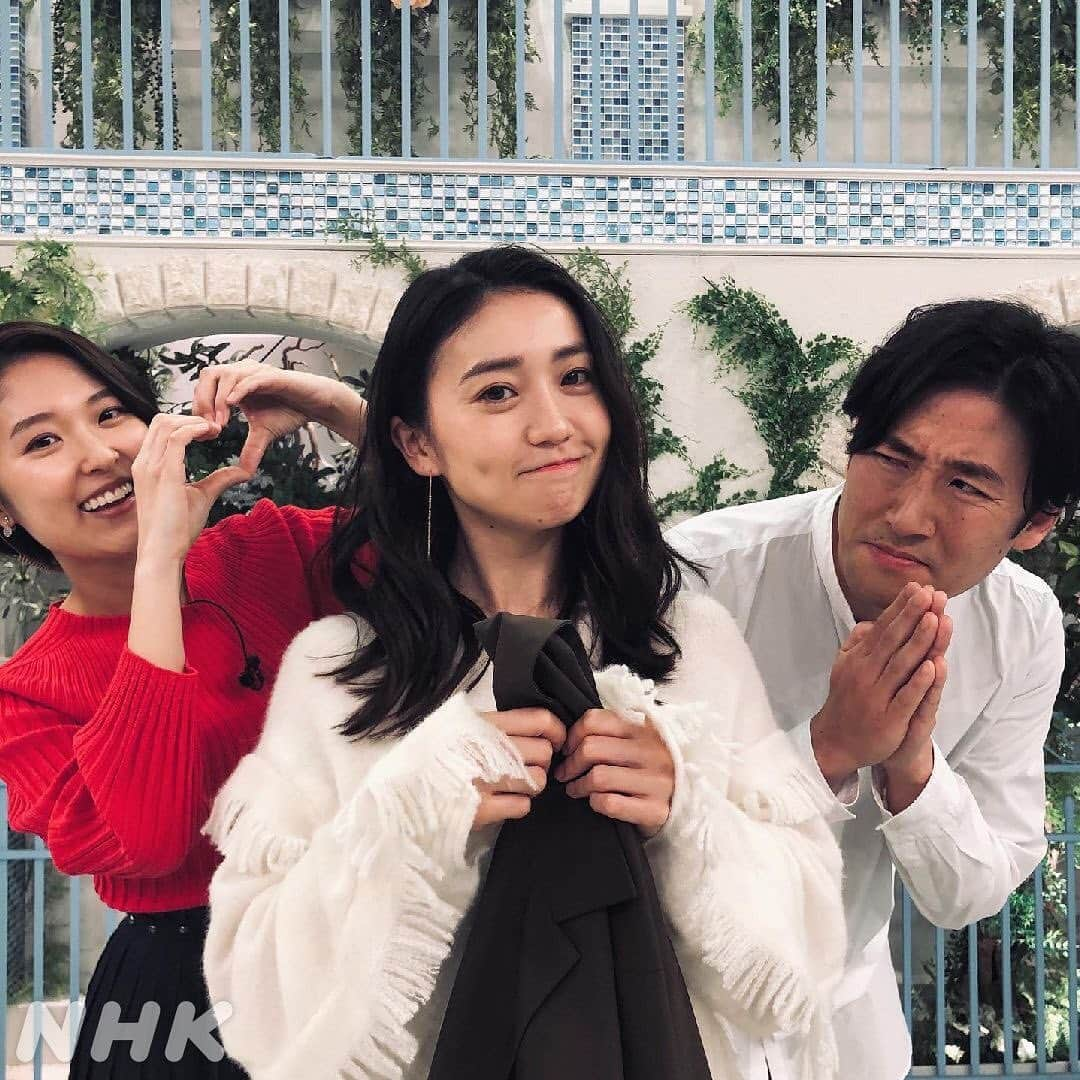 あさイチさんのインスタグラム写真 - (あさイチInstagram)「大島優子さん、本田大輔さんが登場🌷「スカーレット」の熊谷夫婦役のお二人！ ⠀ またもや、敏春さん… 内ポケットにバナナを入れちゃったみたい🍌 ⠀ 照ちゃん、お怒りの様子… 「洗濯するのは誰やねん」 ⠀ でも「ま、いっか！」と許してもらえました！ ④枚目は放送後のオフショット。 ⠀ 今日も仲良しの熊谷夫婦💕 ⠀ ⠀ ⠀ #本田大輔 さん #大島優子 さん #スカーレット #朝ドラ @scarlet_nhk #熊谷夫婦 #敏春 #照子 #丸熊陶業 #トシャール さん #大好物 #バナナ #🍌 を #内ポケット に⁉️ #ウラ話 #照ちゃん #洗濯するのは誰やねん💢 次週 #21週 は熊谷夫婦のカレー騒動🍛 #近江友里恵 アナ #nhk #あさイチ #8時15分から」2月20日 12時48分 - nhk_asaichi