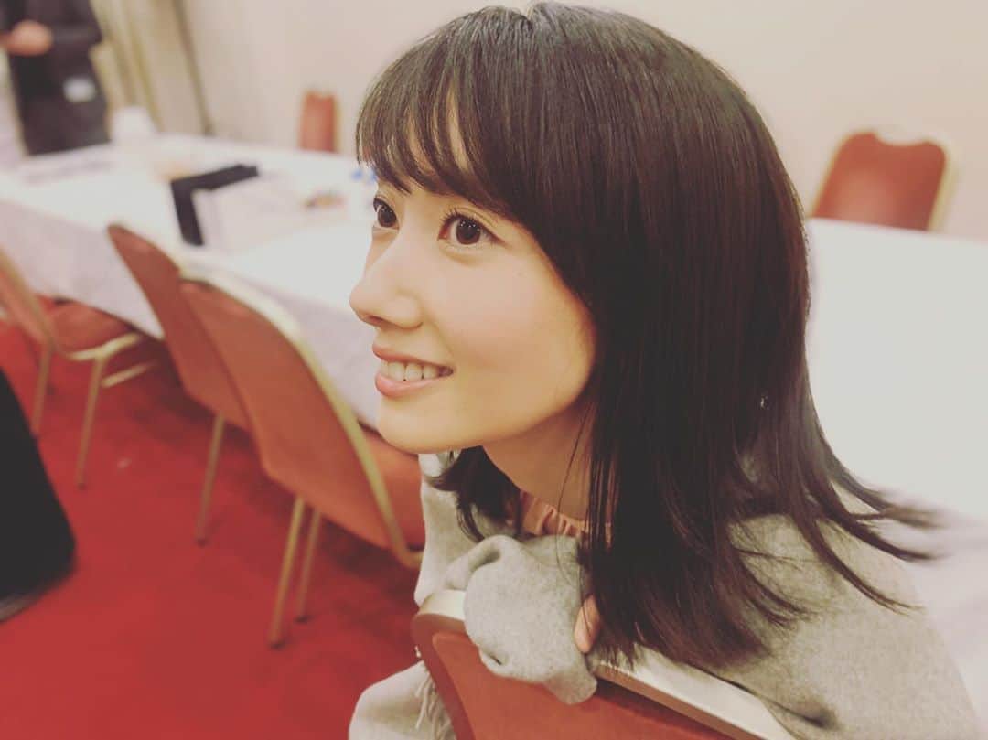 波瑠さんのインスタグラム写真 - (波瑠Instagram)「花粉もきてますね。 マスクが買えない不安。」2月20日 14時30分 - 06_haru_17