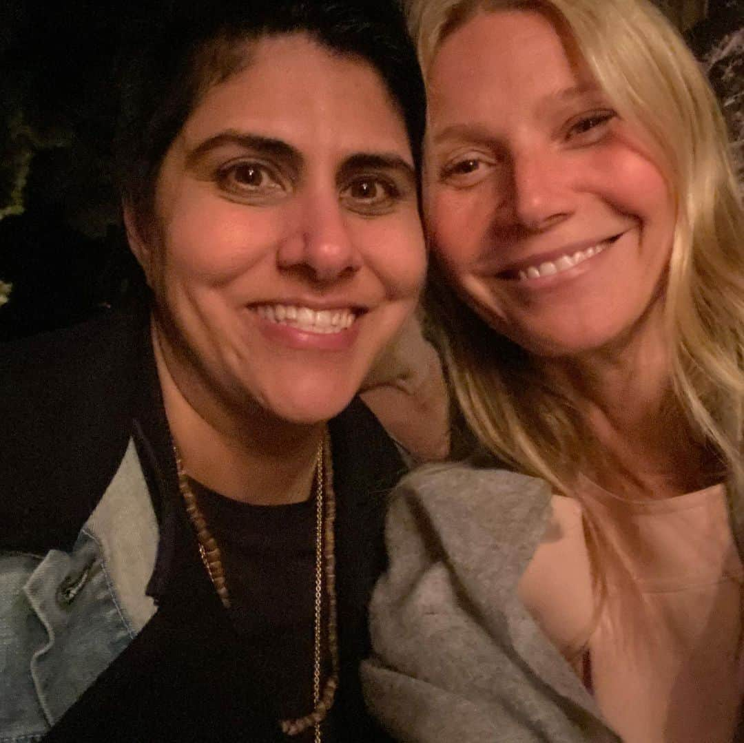 グウィネス・パルトローさんのインスタグラム写真 - (グウィネス・パルトローInstagram)「No make up, no filter. An amazing gathering of some of the best women on planet earth #goopglow」2月20日 14時43分 - gwynethpaltrow