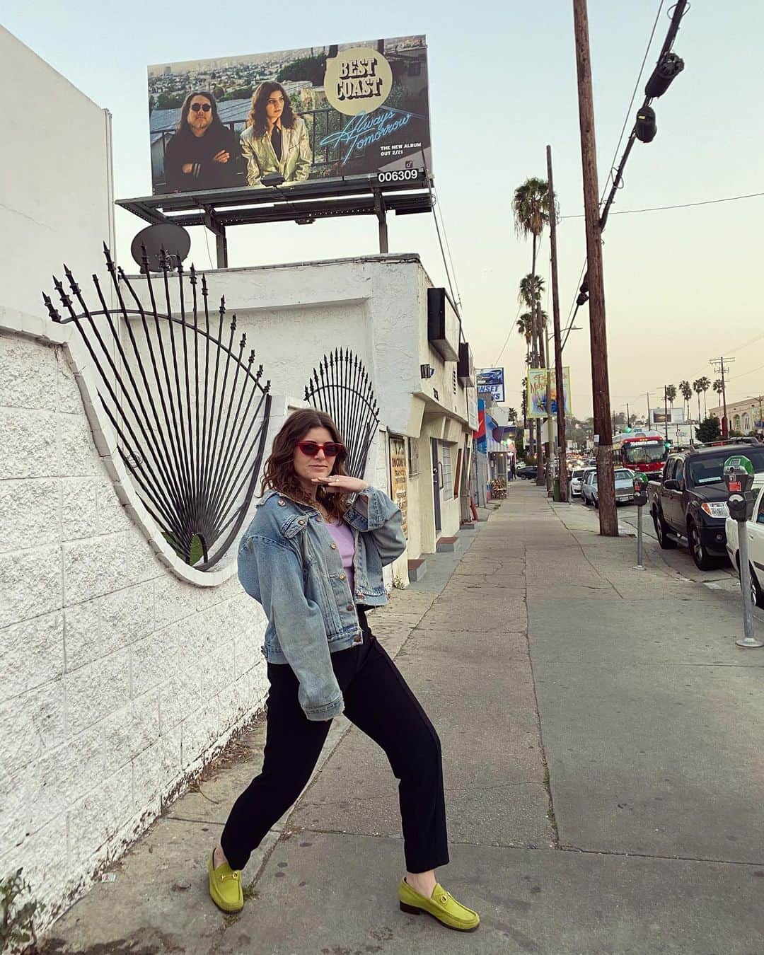ベスト・コーストのインスタグラム：「Always Tomorrow comes out TOMORROW! ⁣ ⁣ It feels like just yesterday I was having anxiety about putting the first song out and bam - here we are. ⁣ ⁣ I’m so god damn proud of this album and the story I got to tell and I can’t wait to share it with you and I hope you love it and I hope it helps you ✨✨✨⁣ ⁣ 📷: @lindseyhartman」