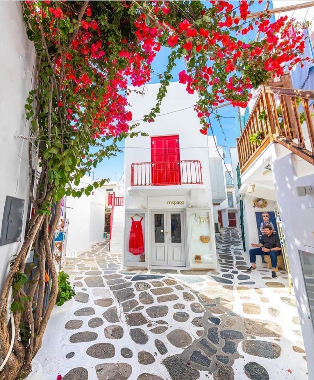 Wonderful Placesさんのインスタグラム写真 - (Wonderful PlacesInstagram)「Follow ✨@thegreek.islands✨ for amazing posts like these! Follow ✨@thegreek.islands✨ . Pictures by ✨@kyrenian✨」2月21日 0時44分 - wonderful_places