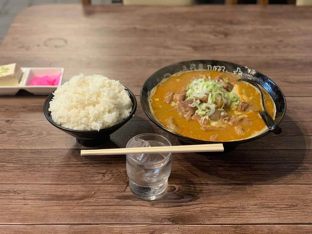 MAX鈴木のグルメインスタ