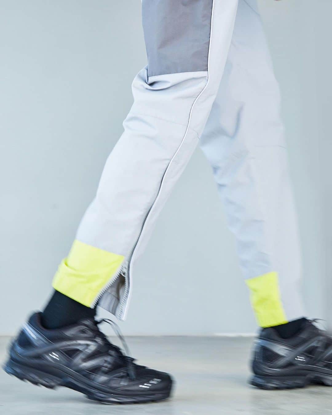 オバディア&サンズさんのインスタグラム写真 - (オバディア&サンズInstagram)「Nylon Globe Wind Suit available 2/21.」2月21日 1時12分 - ovadiany