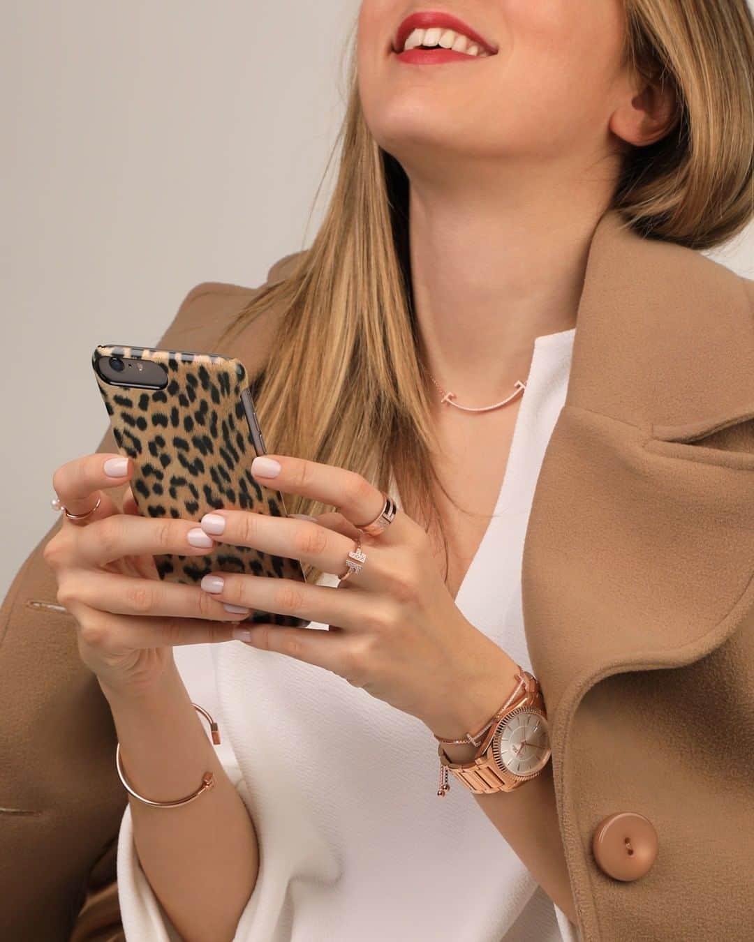 のインスタグラム：「Planning for the weekend? Don't forget what makes you sparkle!  #follifollie #jewellery #jewelleryofinstagram #watch #watchesofinstagram #happy #mood」