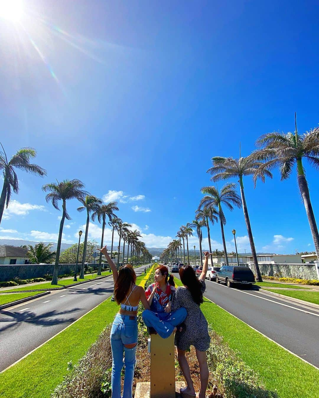 まゆまゆさんのインスタグラム写真 - (まゆまゆInstagram)「. ハワイにきて２週間🌴🌴🌴 #hawaii #happy #hawaiistagram  #hawaiitrip #ハワイ#hawaiiphoto  #ハワイ旅行#hawaiitaro  photo by @hawaiitaro」2月20日 17時21分 - 7mayu2mayu