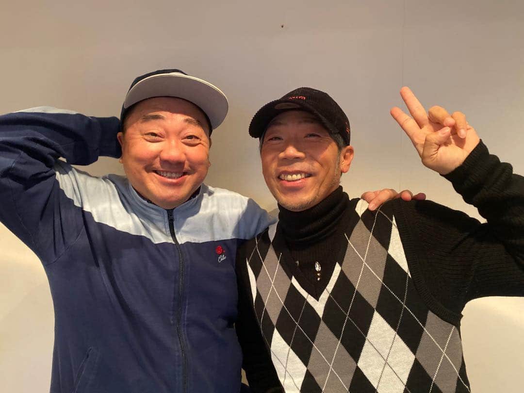 火口秀幸のインスタグラム：「今日は　メンバーに会いました #極楽とんぼ　#山本圭壱 #けいちょんチャンネル #youtube #吉本坂46 #スイートMONSTER #RED #HIDEBOH #不能ではいられない」