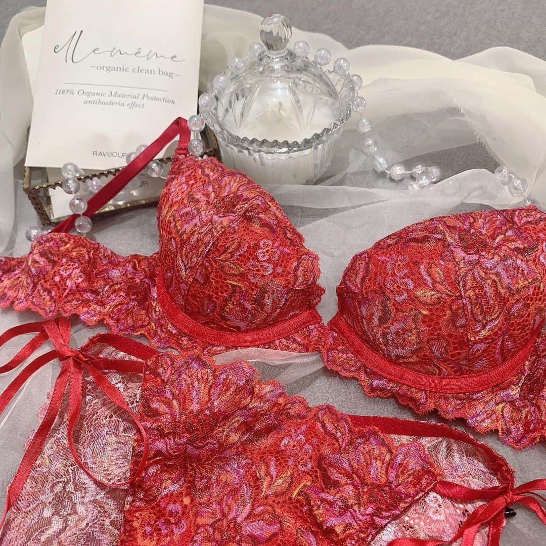 Ravijour札幌4丁目プラザ店のインスタグラム：「. ✔️インフィニティカラー . 詳しくはブログ更新してます TOPのURLから飛んでください✈️❤️ #ravijour #ravijoursapporo #ravijourstaff ラヴィジュール」
