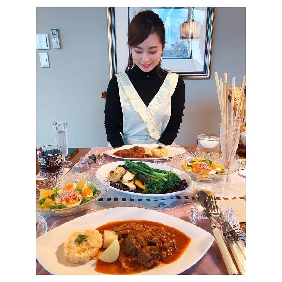 色紙千尋さんのインスタグラム写真 - (色紙千尋Instagram)「先日は姉妹でお料理教室👭🍳手作りマヨネーズ美味しかったな〜！ #料理教室 #料理 #cooking #ウフマヨネーズ #温野菜 #グラーシュ #豆腐のクリームスープ」2月20日 19時39分 - shikishi_chihiro