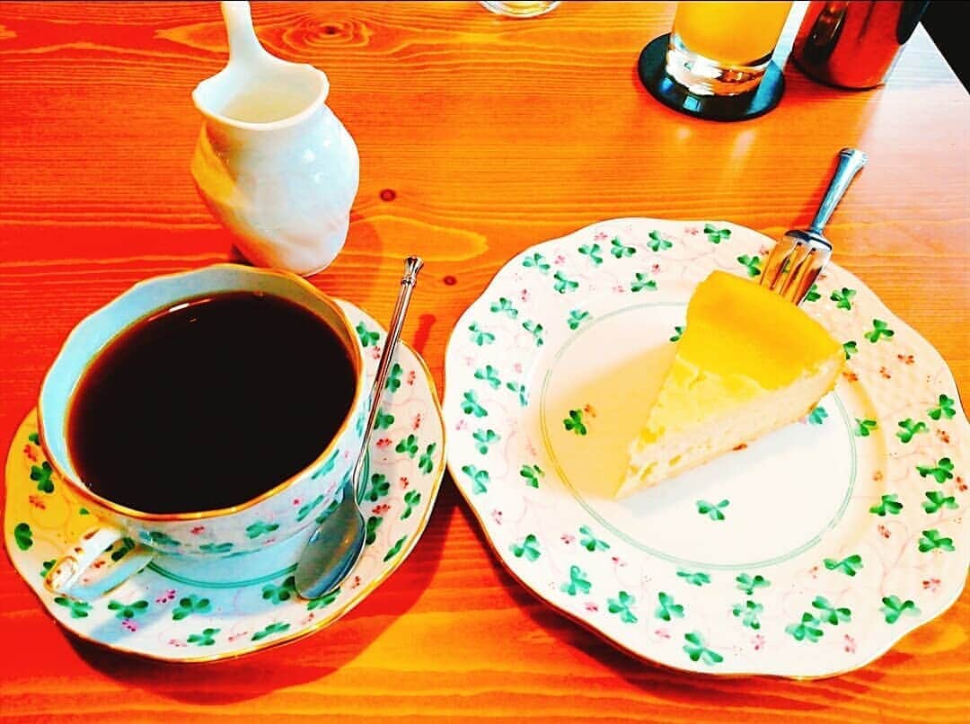 壽老麻衣のグルメインスタ