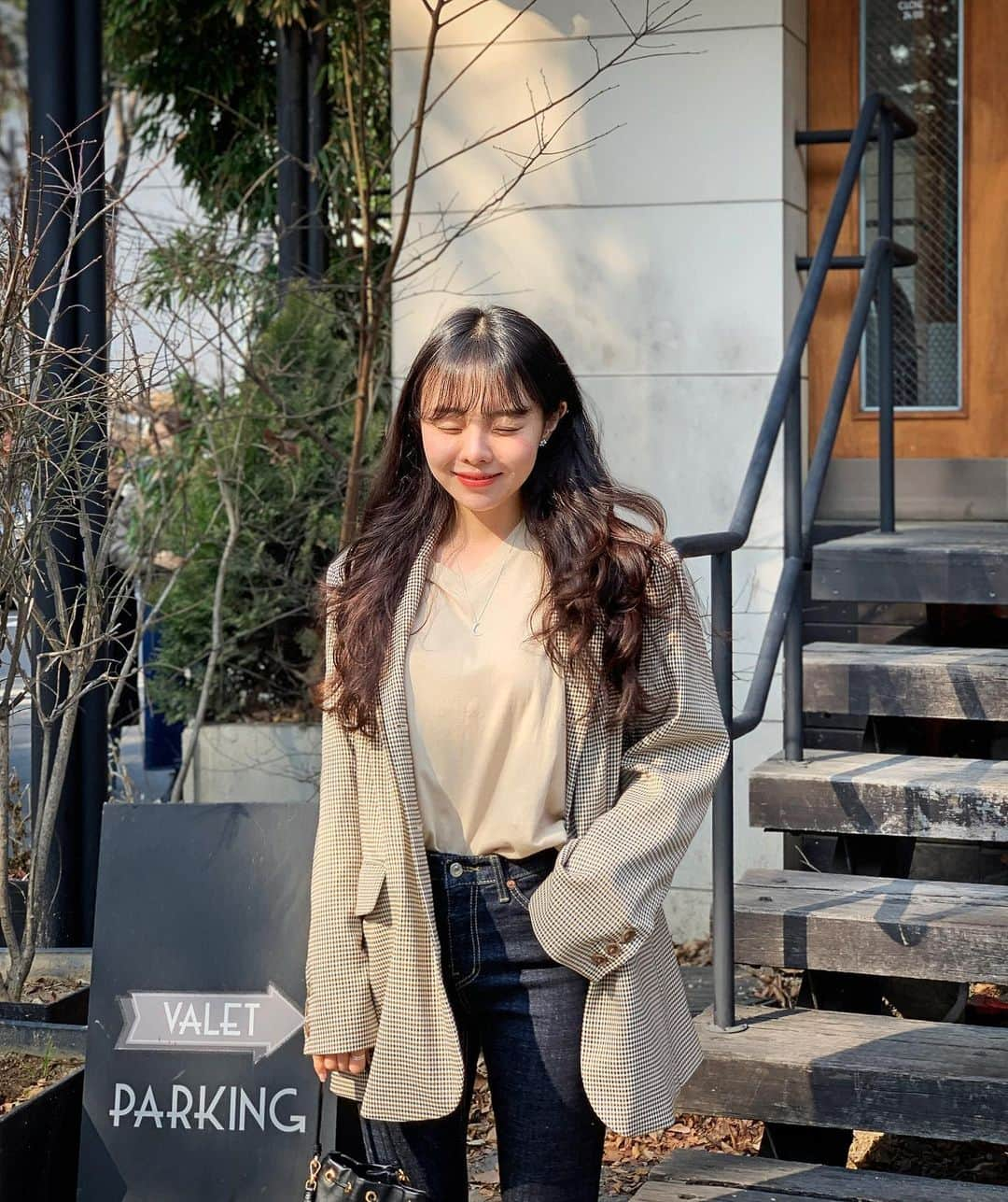 MeJiwooさんのインスタグラム写真 - (MeJiwooInstagram)「인물사진 좋아요🧡」2月20日 23時13分 - mejiwoo103