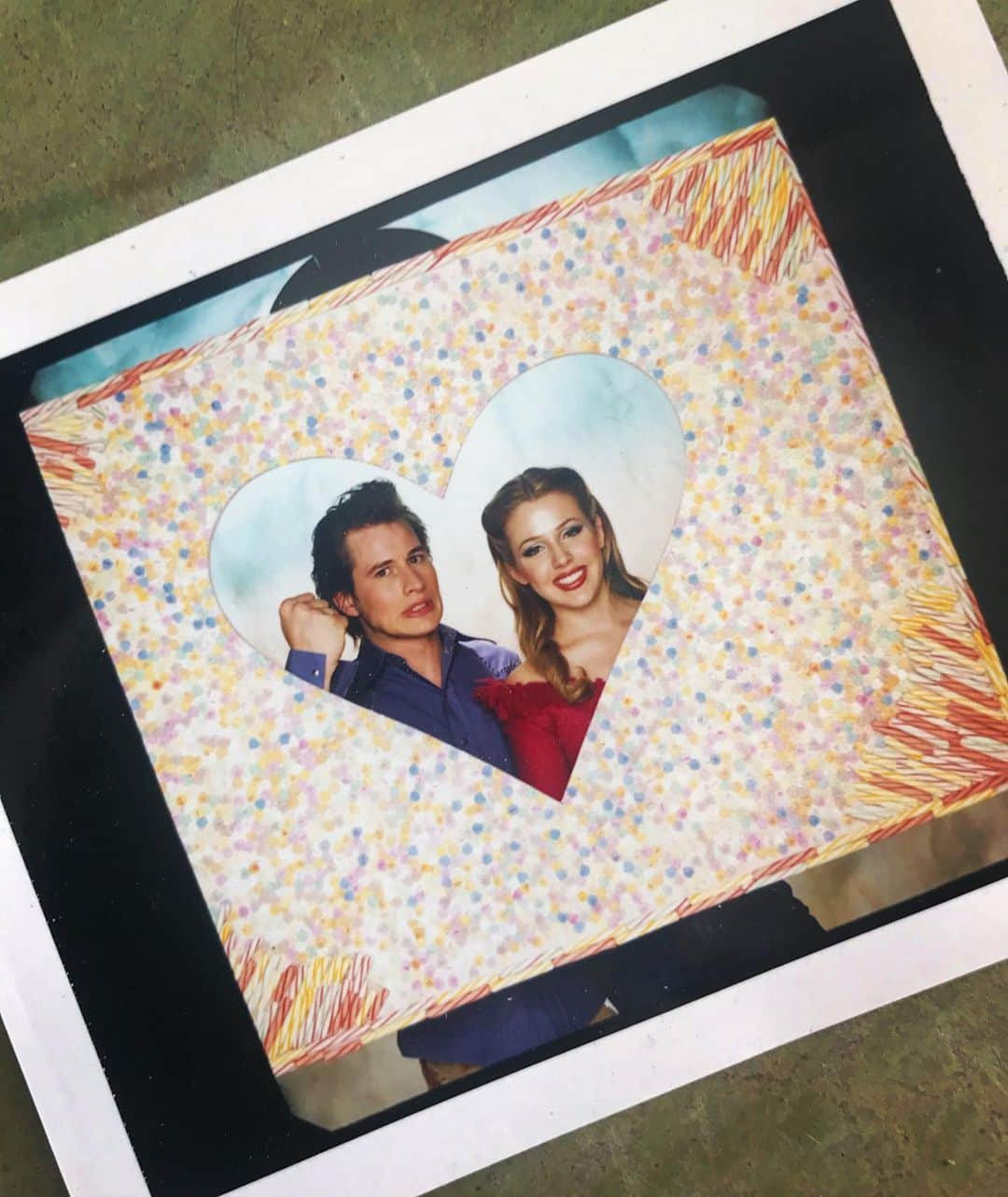 ブレンダン・フェアさんのインスタグラム写真 - (ブレンダン・フェアInstagram)「To @majandrama, hope your birthday is as sweet as #Candy. #tbt #bts #polaroid #BandT」2月21日 3時18分 - unrealfehr