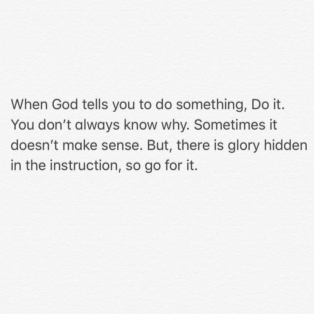 ブリット・ニコルのインスタグラム：「Go for it. He speaks! He’s alive! You have ears to hear and eyes to see where He is leading you!」