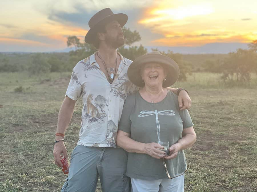 ジェラルド・バトラーさんのインスタグラム写真 - (ジェラルド・バトラーInstagram)「Good times with the family on safari. Loved Kruger National Park. @RoyalMalewane」2月21日 3時28分 - gerardbutler