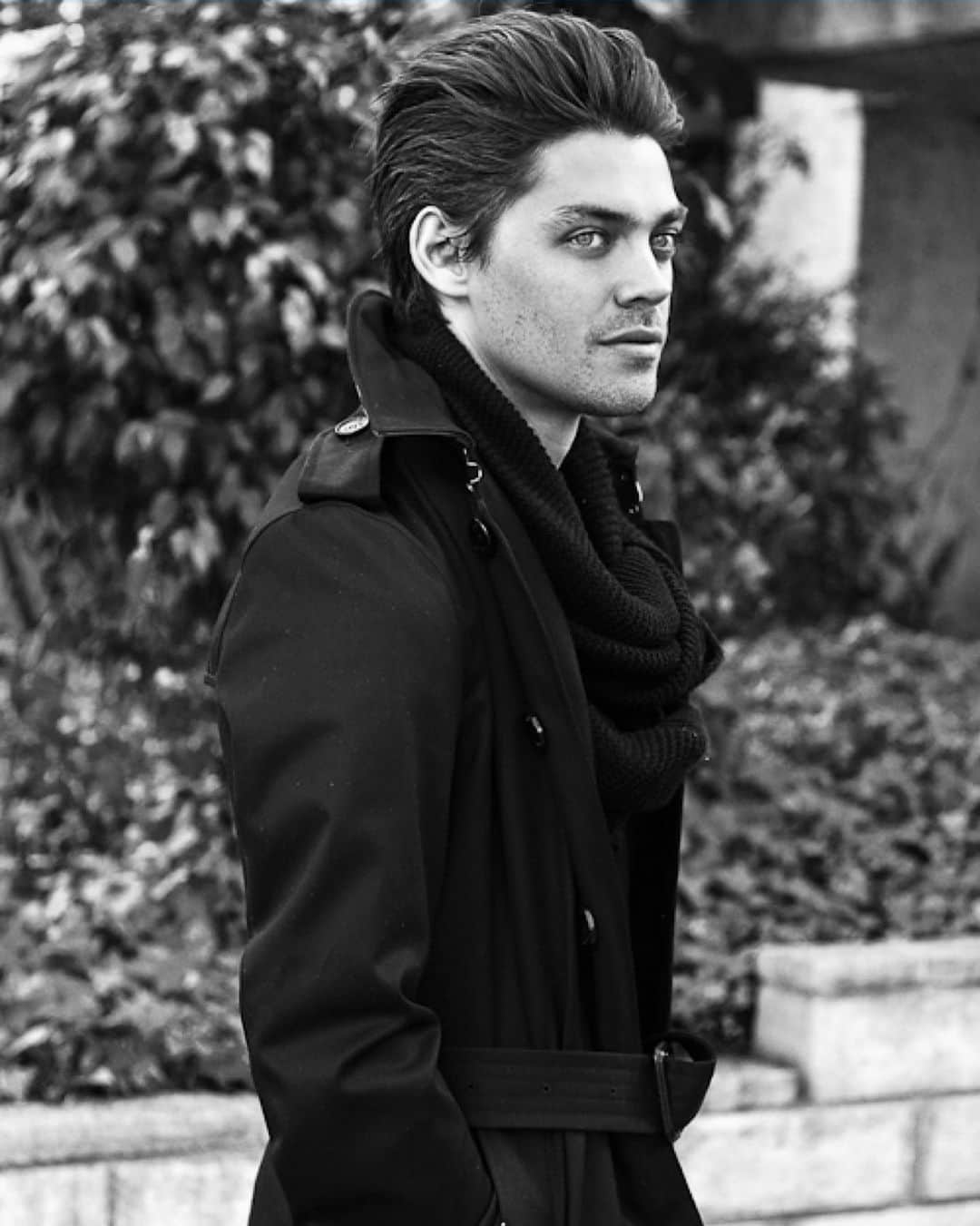 のインスタグラム：「8 years back dreaming of big things in Hollywood. #tbt 📸@angelokritikos」