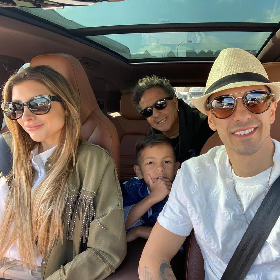 マヌエル・ランシニのインスタグラム：「Te vamos a extrañar chiquito ❤️😍」
