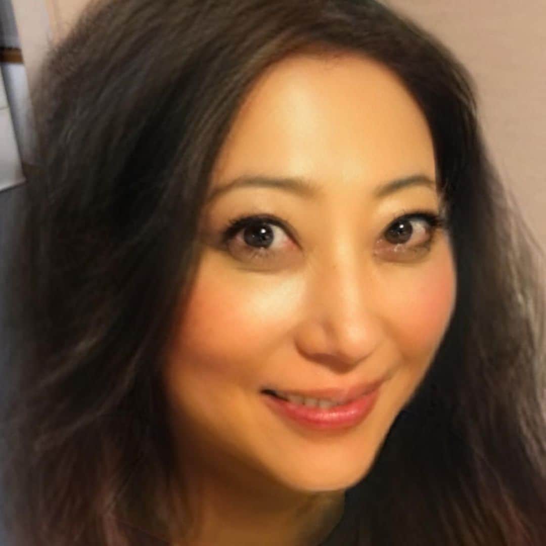 水谷千重子さんのインスタグラム写真 - (水谷千重子Instagram)「美女軍団とアイツ🤣🤣🤣🤣 誰が誰でしょうか？🙊」3月21日 7時26分 - mizutanichieko