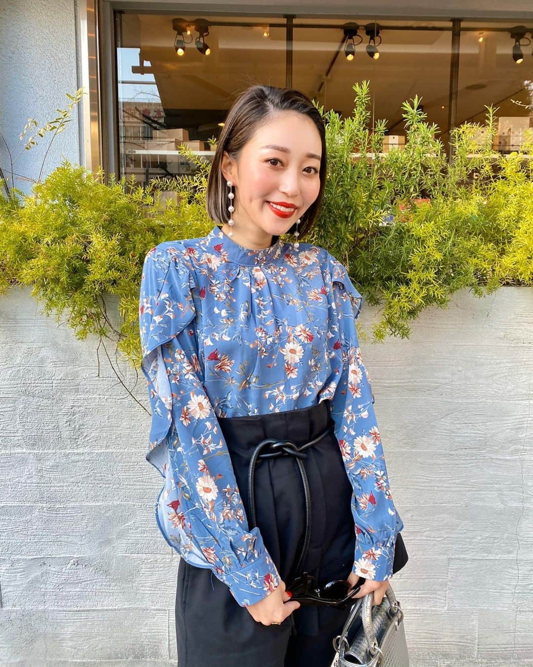 梅谷安里さんのインスタグラム写真 - (梅谷安里Instagram)「OHAYO🌷 あったかかった日のコーディネート🌷 tops @fifth_store  50%オフでした❤️ ・ ・ #ootd#outfit#fashion #コーディネート#コーデ #fifth#fifthtl#ワンピース #フィフス#トレンド #160cm以上コーデ」3月21日 10時21分 - anriworld