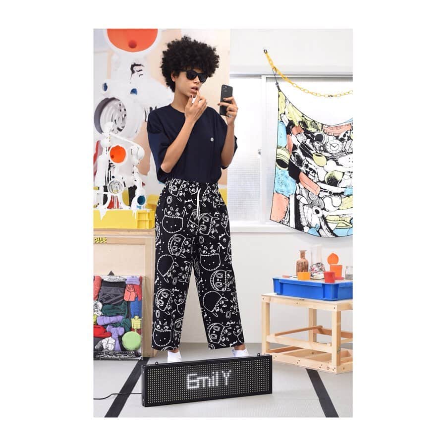 のインスタグラム：「FALL 2020 Collection preview 👁 Each looks based on our friends and collaborators : ) 👁 Look 12 @bromf ✨💋✨」