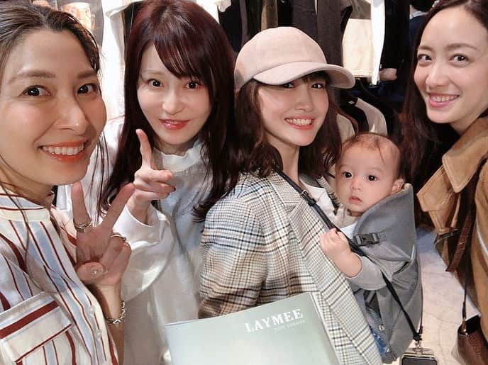 我謝レイラニのインスタグラム：「#Laymee の #展示会 行ってきたよー◡̈⃝︎ #ノベルティ で #マスク 😷いただきました♡今の時期ありがたすぎるノベルティー🙏🏻」