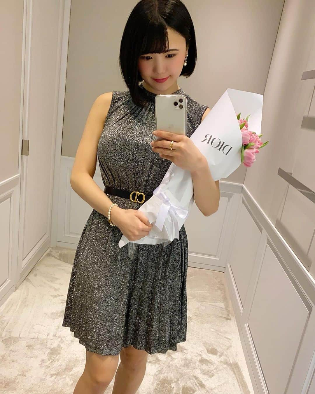 DJ MELさんのインスタグラム写真 - (DJ MELInstagram)「Thank you for the lovely birthday gift 💐 @dior」3月21日 10時55分 - djmel_jpn