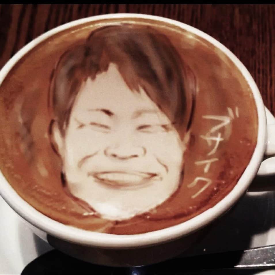 のインスタグラム：「どうもブサイクですよ^_^  これ見て、みんな笑え〜！！ #NONSTYLE #ノンスタイル  #井上 #世の中 #暗い空気 #これ見て #少しでも #笑って」