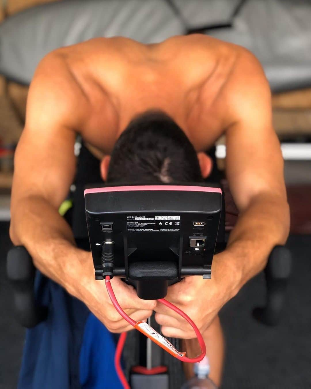 ダニエル・カーターさんのインスタグラム写真 - (ダニエル・カーターInstagram)「Wattbike session. Making sure I keep moving during these trying times. #staysafe #fitness #maxeffort - 4 x 1000m REST : WORK, 1 : 1, Target: 1:13-1:18 - 4 x 750m REST : WORK, 1 : 1, Target: 50-55s - 4 x 500m REST : WORK, 1 : 1, Target: 35-38s - 4 x 250m REST : WORK, 1 : 1, Target: 16-19s」3月17日 16時00分 - dancarter_