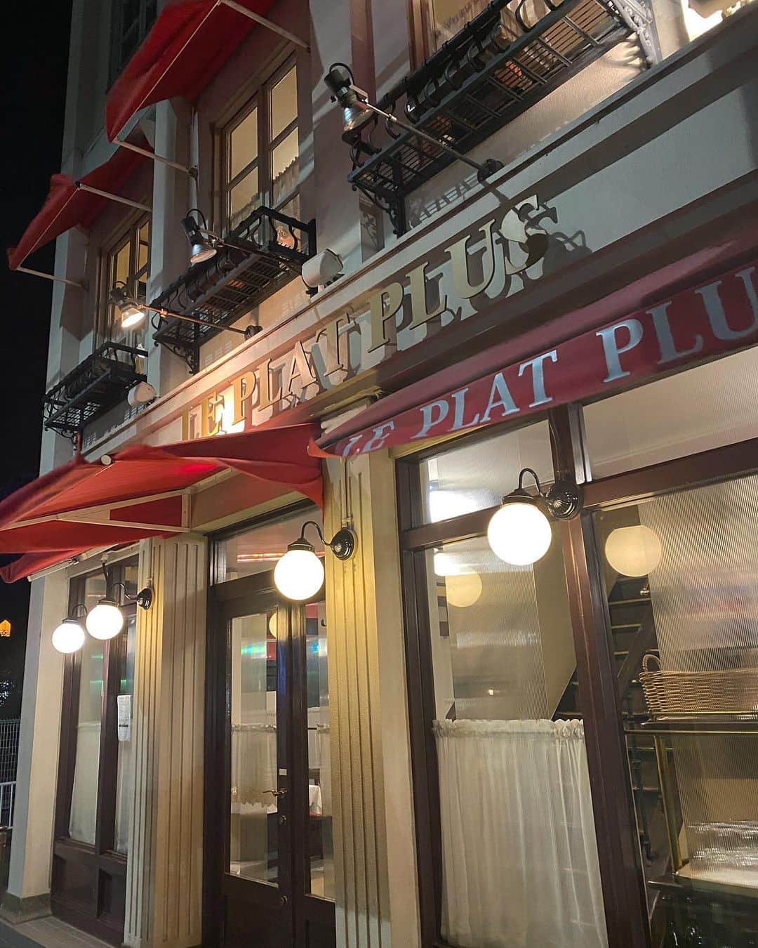 吉田佳菜のグルメインスタ