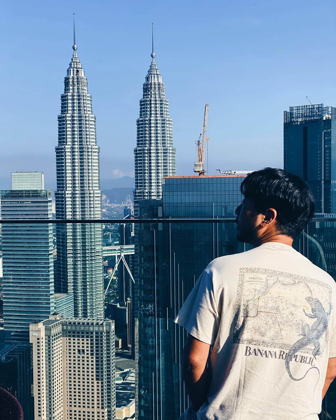 小塚源太のインスタグラム：「旅欲🦎 #bananarepublic #heritage」