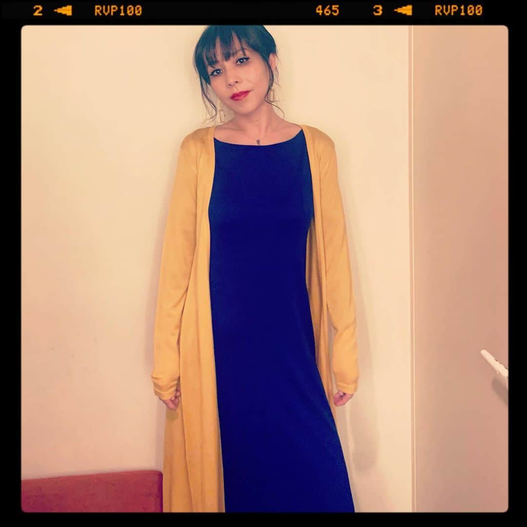 akikoさんのインスタグラム写真 - (akikoInstagram)「Blue×yellow  #conception #nitdress #orderdress #音ヨガ #音叉セッション #サウンドメディテーション #Jazzsinger #jazzvocal #アーユルヴェーダワークショップ #オーガニックライフスタイル」3月17日 15時06分 - akikojazz