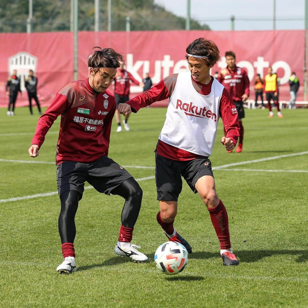 ヴィッセル神戸さんのインスタグラム写真 - (ヴィッセル神戸Instagram)「練習再開！🙌🏼 Back at work! 🙌🏼 .  #vissel #visselkobe #ヴィッセル #ヴィッセル神戸 #Kobe #神戸 #WeAreKobe #KobeForeverForward #一致団結 #JLeague #Jリーグ」3月17日 15時45分 - visselkobe