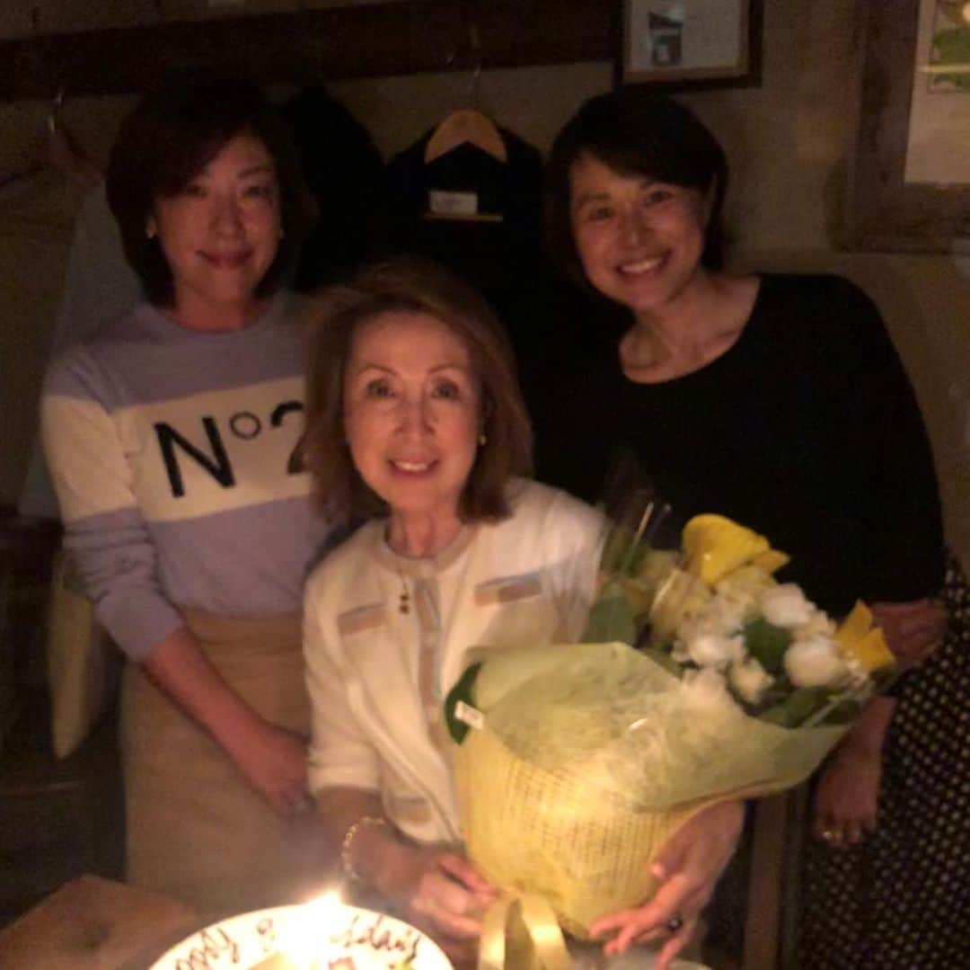 王理惠さんのインスタグラム写真 - (王理惠Instagram)「HBD🎂美知子さん❤️いつも明るくてチャーミングで元気⛳️⛳️⛳️みんなの憧れ🥰です。これからもたくさん一緒に遊んでください💕」3月18日 1時20分 - rieoh19700307