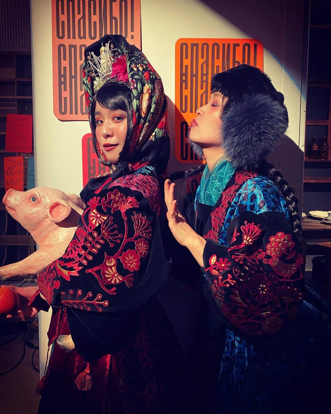 のインスタグラム：「3/18本日 コ・ロシア発売 こんな時こそ聴いてよ 忘れてた気持ちに戻ろうよ  #コロシア」
