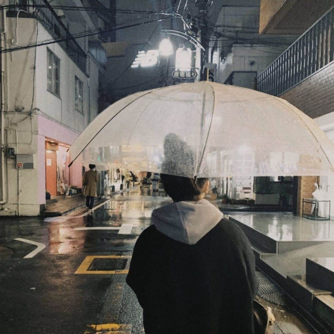 遊馬萌弥さんのインスタグラム写真 - (遊馬萌弥Instagram)「愛おしくなる雨もあればいいのに」3月18日 2時30分 - meiya_yuma