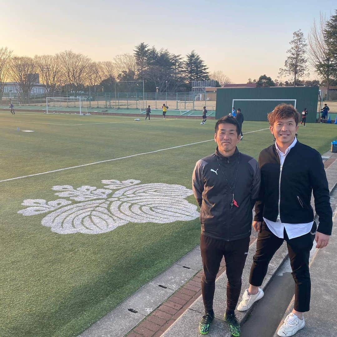 太田吉彰さんのインスタグラム写真 - (太田吉彰Instagram)「筑波大学さんに。　 サッカー部　小井土監督　ありがとうございました！  #筑波大学 #サッカー #アスリート支援 #マウスガード#JCAPプロジェクト#neutralマウスガード #茨城県」3月17日 17時47分 - yoshiakiohta09