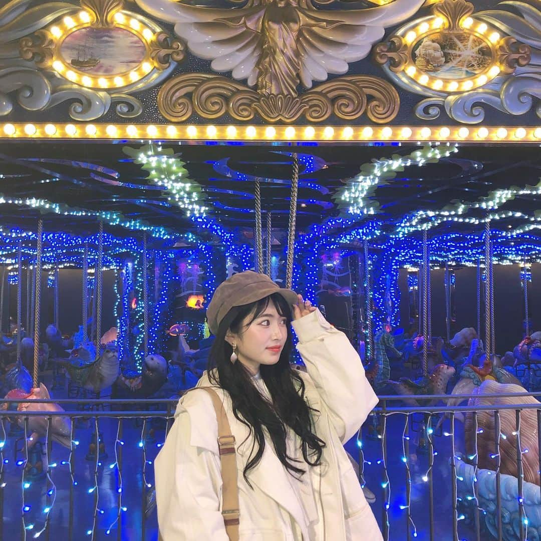 青木菜花のインスタグラム：「.﻿ .﻿ 眉毛サロンで眉毛整えてもらってから﻿ 苦手な眉毛がかきやすくてかきやすくて、、😭﻿ ﻿ もうめちゃめちゃおすすめ！！！﻿ ﻿ この間のインスタライブで載せておくね〜って﻿ 言ってたお店だよー！♡ タグ付けしておくので気になる人はみてみてね🥰﻿ ﻿ ありがとうございました🌼﻿ .﻿ . #眉毛サロン #まつげパーマ #アクアパーク #アクアパーク品川 #水族館 #instagood #instalike #lfl #l4f #メリーゴーランド」