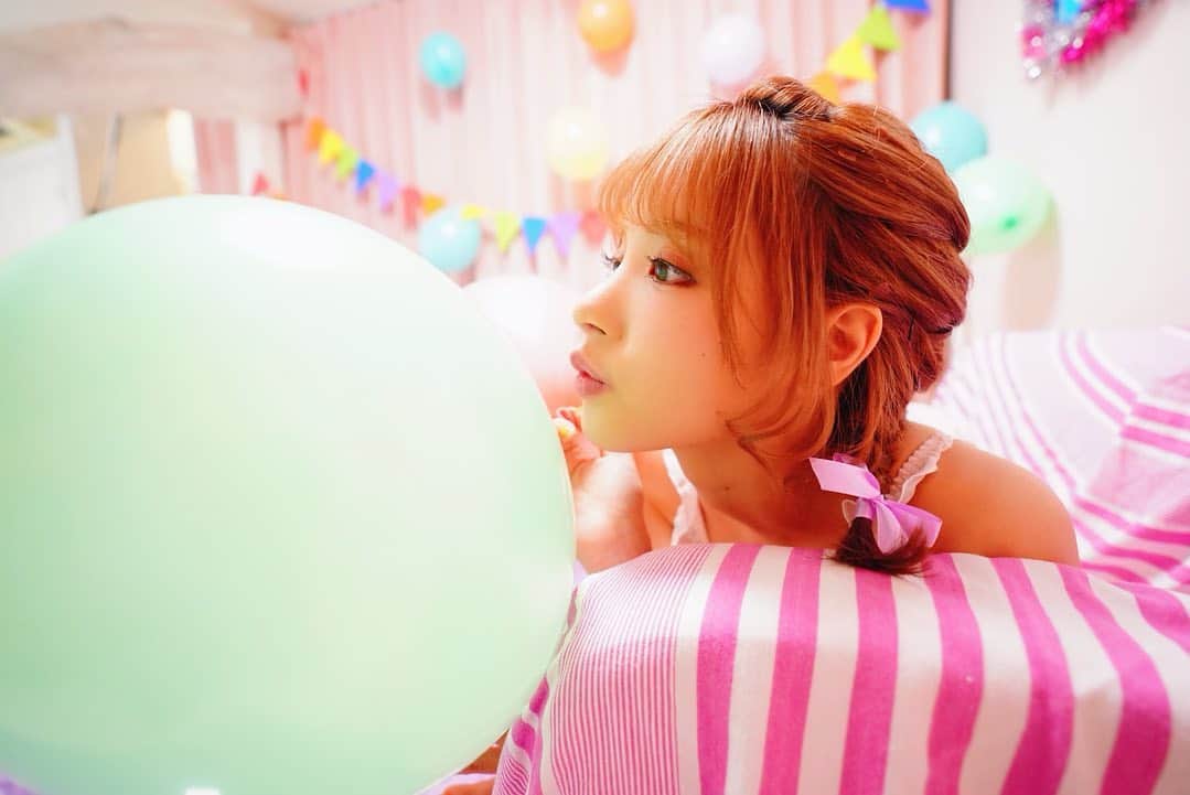 のインスタグラム：「🎈🎉」