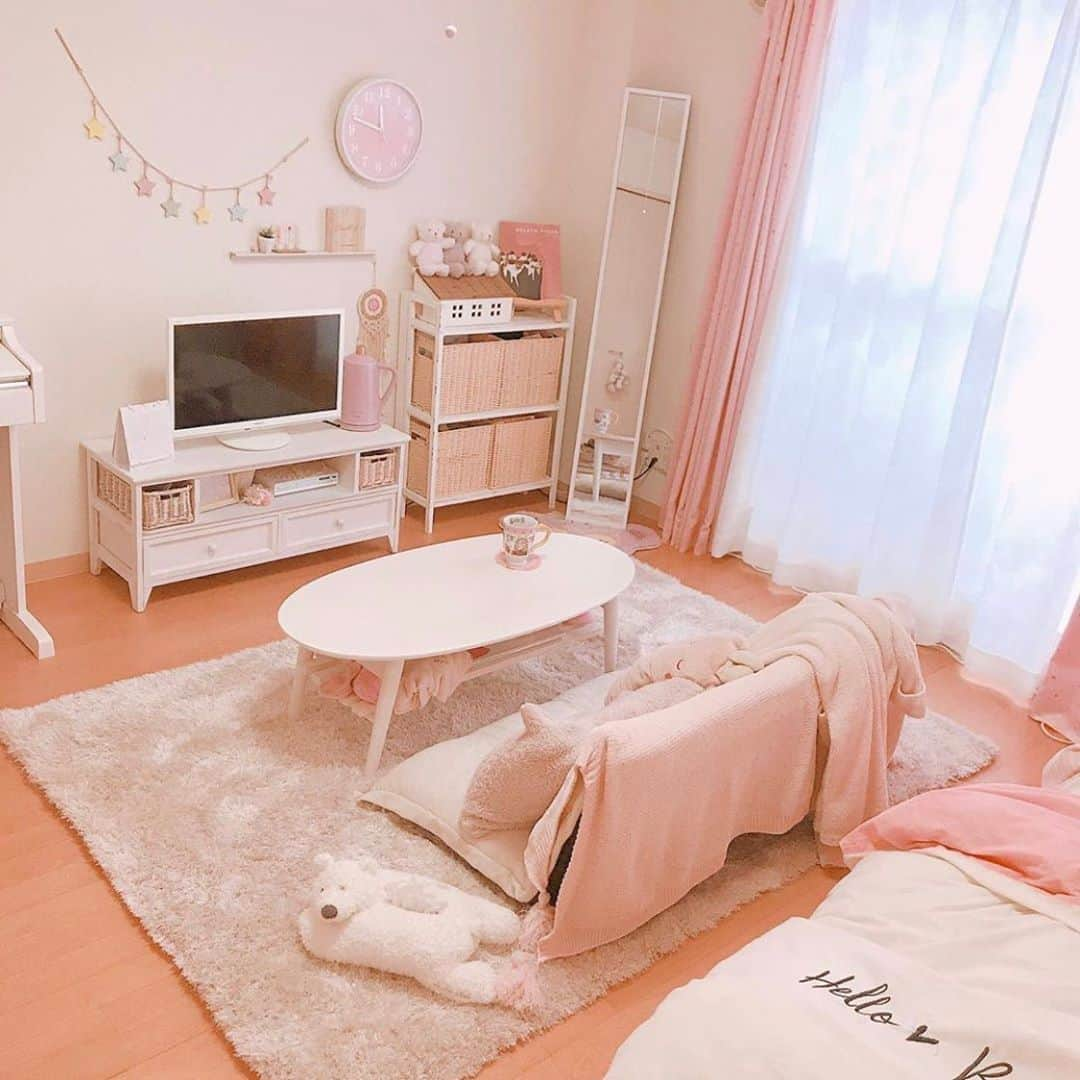 MAISON ABLE CLUBさんのインスタグラム写真 - (MAISON ABLE CLUBInstagram)「. かわいいは正義💓 . . Special Thanks❤︎ @sachan_s_room . . . #メゾンと私  #maison_interior . . #メゾンエイブル #maisonable #ひとりぐらし #ひとり暮らし #一人暮らし #一人暮らしインテリア #一人暮らし女子 #一人暮らし部屋 #模様替え大好き #お部屋づくり #プリンセスルーム #姫部屋 #かわいい部屋 #ホワイトインテリア好き #ピンクすき #お部屋改造 #モテ部屋 #ぬいぐるみだいすき #お部屋 #お部屋公開 #マイルーム #myroom #ピンクの部屋 #女子力向上中 #インテリア雑貨 #姫系インテリア #インテリア好きな人と繋がりたい #素敵女子と繋がりたい」3月17日 21時43分 - maisonableofficial