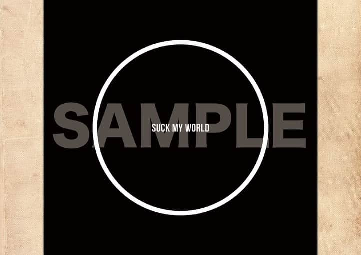 鈴木重伸さんのインスタグラム写真 - (鈴木重伸Instagram)「New ALBUM『SUCK MY WORLD』の購入特典になります。 ストーリーズから予約ページに飛べるので皆様いち早くチェックお願いします。 #オーラル_SMW  予約ページリンク https://a-sketch-inc.lnk.to/oral-SMW」3月17日 22時15分 - shige__oral