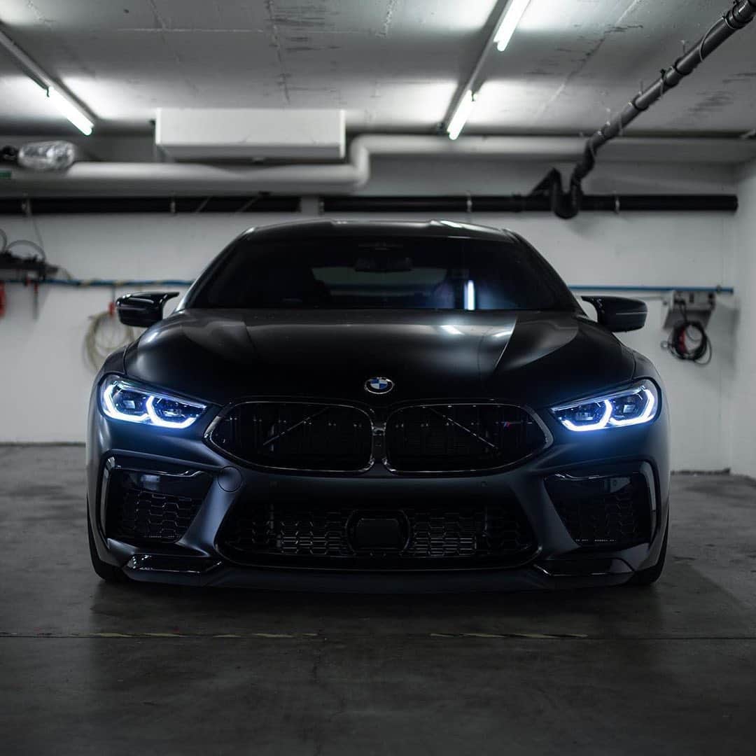 CarsWithoutLimitsさんのインスタグラム写真 - (CarsWithoutLimitsInstagram)「Satin Black M8 Gran Coupe #Competition  Photos @srs_swissrichstreets  #carswithoutlimits #m8grancoupe」3月17日 22時39分 - carswithoutlimits