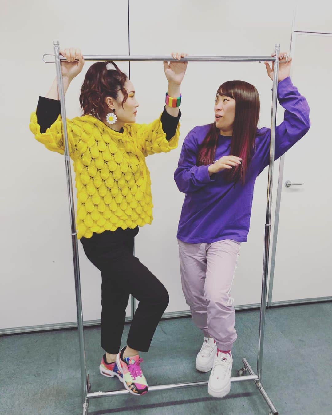 平野ノラさんのインスタグラム写真 - (平野ノラInstagram)「ふわっふわっ💛💜 #昔から面白い子 #ふわちゃん  #平野ノラ」3月17日 22時53分 - noranoranora1988