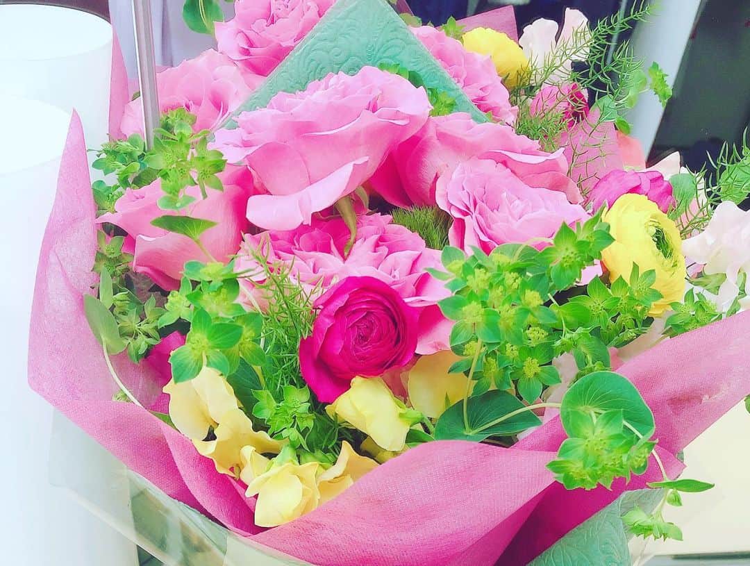 馬場ももこさんのインスタグラム写真 馬場ももこinstagram テレビ金沢 となりのテレ金ちゃん のmcとしての 出演は今日が最後でした ただ お別れじゃないからね また出演するよ 遊び行くよ いや仕事するよ しんみりするの好きじゃ