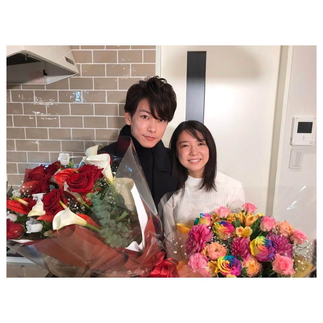 上白石萌音さんのインスタグラム写真 - (上白石萌音Instagram)「ありったけの感謝と愛を込めて。 恋はつづくよどこまでも」3月17日 23時39分 - mone_kamishiraishi