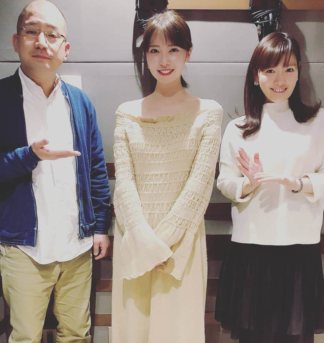 汾陽麻衣さんのインスタグラム写真 - (汾陽麻衣Instagram)「今週日曜日のサンフリゲストはタレントの友寄蓮さんでした😊16歳の時、白血病と診断され病と闘った癌サバイバーでもある友寄さん。今は講演活動や日本赤十字社のイベント等で献血の大切さや闘病経験を伝える活動をされています。 とても美しくて芯の強い女性でした💕  今後の出演情報等はホームページをチェックしてくださいね。  #友寄蓮  #癌サバイバー  #白血病」3月18日 0時18分 - mai_kawaminami