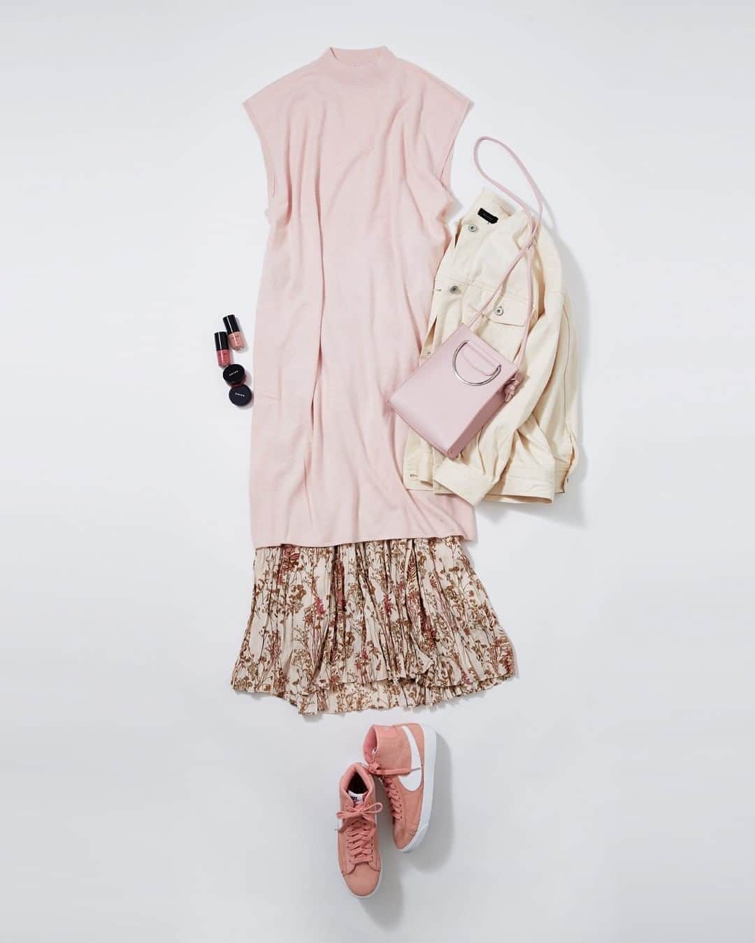 ルミネ公式のインスタグラム：「和みピンクのワンピースで優しいレイヤード #ノーカラーGジャン ¥12,000+TAX #apartbylowrys #ニットベスト ¥13,000+TAX #SHENERY #巻きスカート ¥11,000+TAX #MilaOwen #ショルダーバッグ ¥4,500+TAX #apartbylowrys #スニーカー ¥9,500+TAX #abcmart ・ #lumine #ルミネ #ルミネ池袋 https://magazine.lumine.ne.jp/?p=87412 ※商品の価格や取り扱い状況は撮影時点のもので、変更になることがあります。」