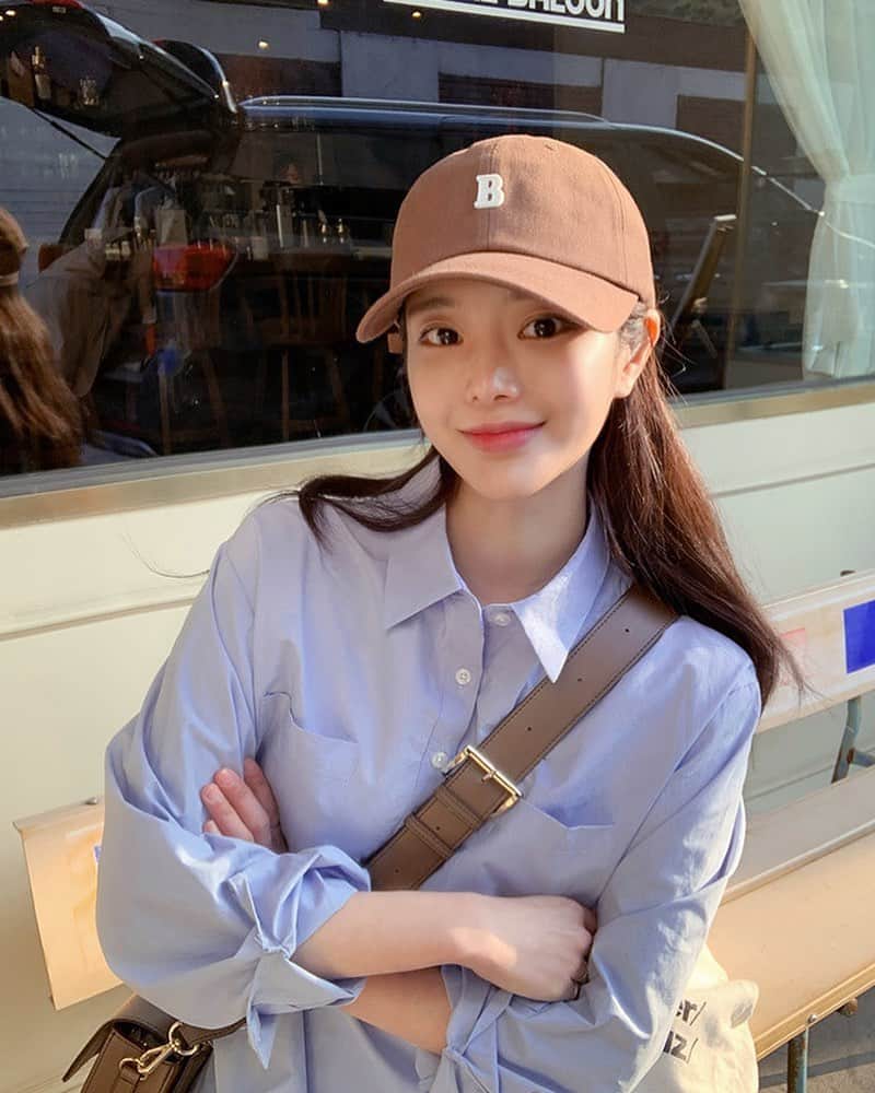Chuuのインスタグラム：「점심 맛있게 드세용🍔🍟✨」
