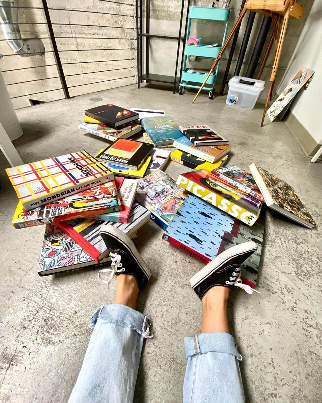 ソフィー・ロペスさんのインスタグラム写真 - (ソフィー・ロペスInstagram)「Unexpected free time so... 🧑🏽‍🎨 Stay Safe 💚」3月18日 5時41分 - sophielopez