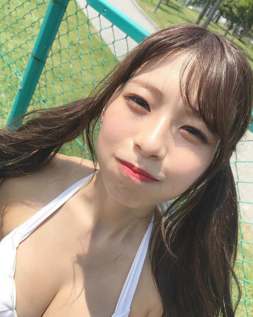 川崎ひかるのインスタグラム：「🤍👙👧🏻🤍 . . 2年前の夏🌈肌焼けてる☀️ 水着のお仕事沢山してました🤣 また機会があればやりたいなぁ💕 . . . . .  #instagood #daily #dailylook #selfie #selca #ootd #japanesegirl #japaneseculture ##japaneseanime #japaneseidol #idol #cosplay #cosplaygirl #일본아이돌  #데일리 #데일리룩 #셀카그램 #셀카 #셀피 #오오티디 #팔로우 #헤어어레인지 #自撮り #アイドル #ビジョビ #ビジョダラ #グラビア #水着 #ツインテール #ツインテール」