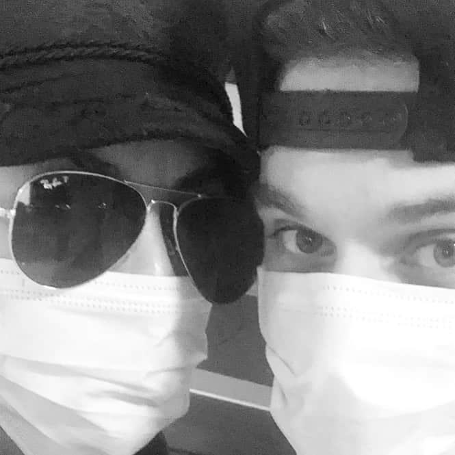 ジェシカ・ゾアのインスタグラム：「Stay safe in there 🤍」
