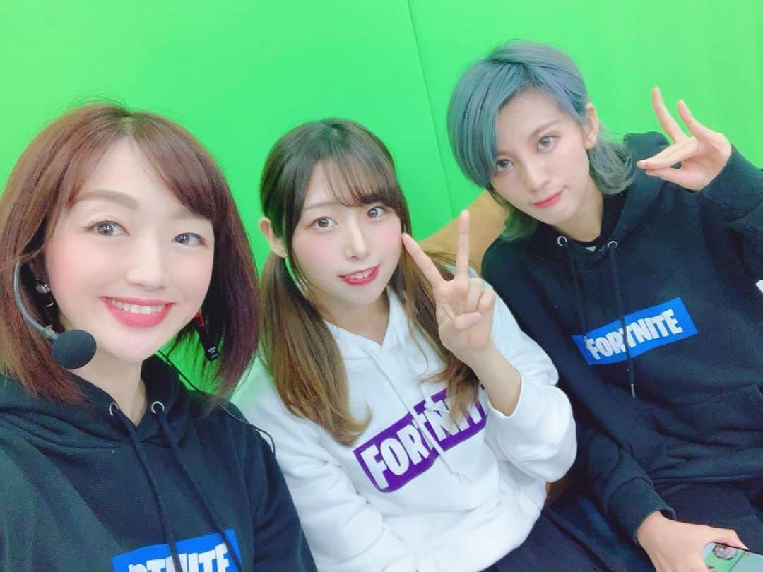 大河原あゆみさんのインスタグラム写真 - (大河原あゆみInstagram)「FORTNITE女子会ビクロイチャレンジご視聴ご参加頂いた方、ありがとうございました🌸 ・ MC実況を担当させて頂きました🙏✨ ・ #fortnite #フォートナイト #ゲーム　#ゲーム実況 #フォートナイト女子 #玄人志向 #ggear #TSUKUMO」3月18日 9時55分 - ayumiookawara