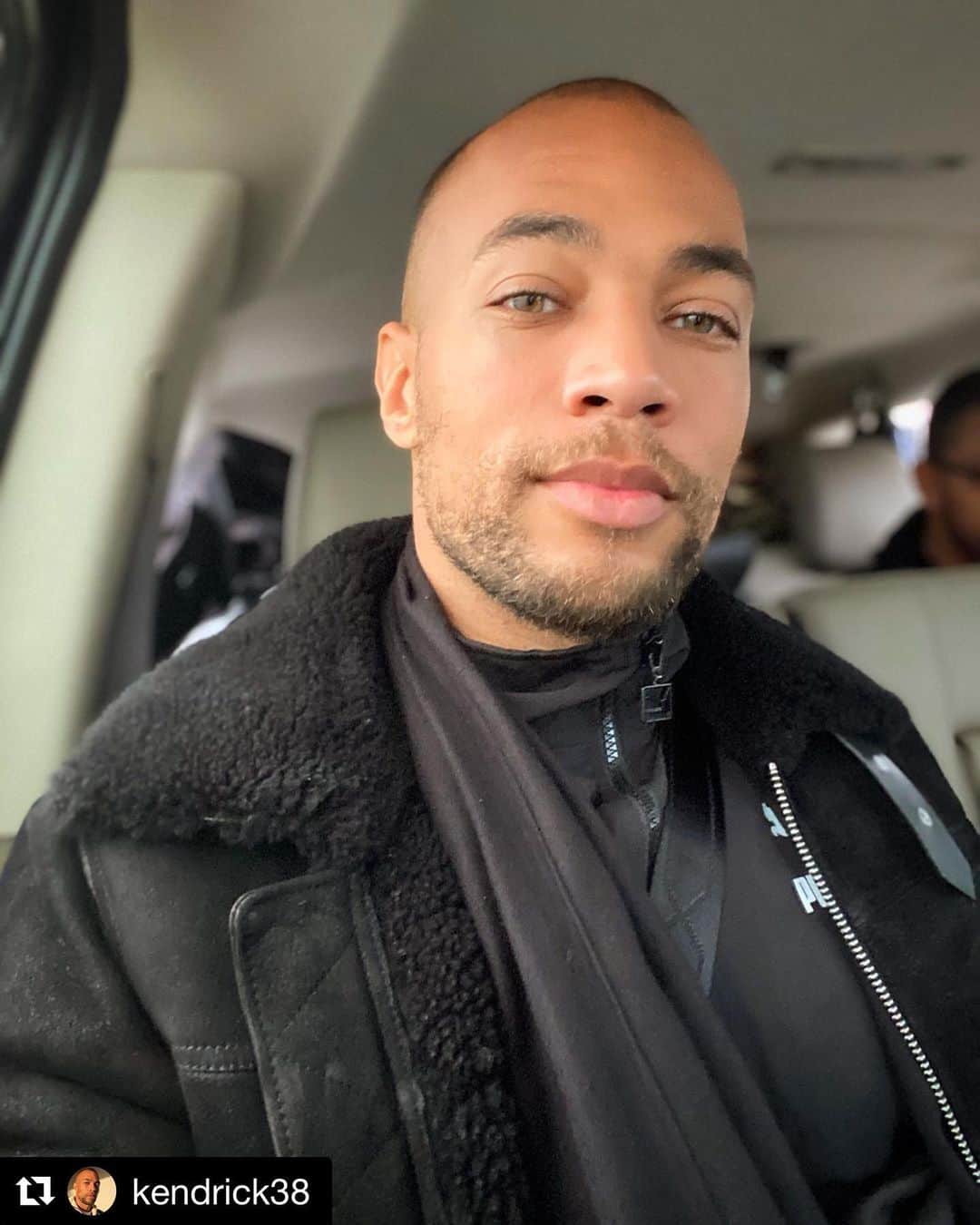 JR・ボーンのインスタグラム：「If you’re not following this human being, give yourselves a gift and follow. A huge piece to our puzzle is in  @janayathefuture post below. Thank you @kendrick38 and Thank You @janayathefuture  #Repost @kendrick38 ・・・ Sharing this caption from @janayathefuture “Compassion is the antidote to contempt.  Like you, I have been fearful of the panic. It leads to selfish and dangerous behaviorism. And if we are not careful it is very easy to sit back and judge those fighting over toilet paper.  But if we stay true to our higher selves, we see with perspective. We must ask the right questions. Not “what is wrong with them?” But rather “what is wrong with a society and government that teaches people this is all there is?” Our participation in this bigoted capitalist system should ensure specific protections and securities. For many of us, it never has. Some of us are experiencing the fragility of nation state for the first time.  But untamed despair becomes unruly, and from there comes only contempt.  Remember that everything brilliant and silly and ugly and majestic and profound and beautiful that lives in you lives in every other person too. And that many of us are robbed of the dignity and joy we all deserve from racism, capitalism, misogyny, an insecure gig economy and an unethical minimum wage.  We will survive this. That tightness you feel in your chest is anxiety, yes. And it is also your spirit trying to align you in your purpose. Deep down you know something is truly wrong. And only together can we fix it.  Everyday we can feel what we feel, and we still must decide what kind of person we will be. We decide how we show up. Be the rock for someone else. It will be the foundation of a new nation.  #quarantinecloset “」